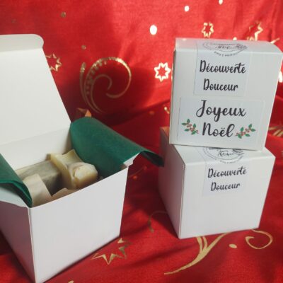Coffret découverte douceur composé de 4 demi-savons neutres pour les peaux les plus sensibles